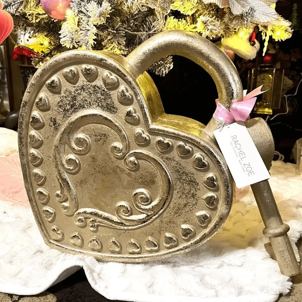 Tik Tok Viral Valentine’s Day Rachel Zoe Xtra Large Gold Heart With Key